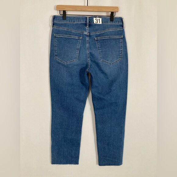 Gap Jeans Women’s 12 Short Blue Denim Mid Rise Slim Fit Raw Hem Vintage Style - Picture 3 of 13